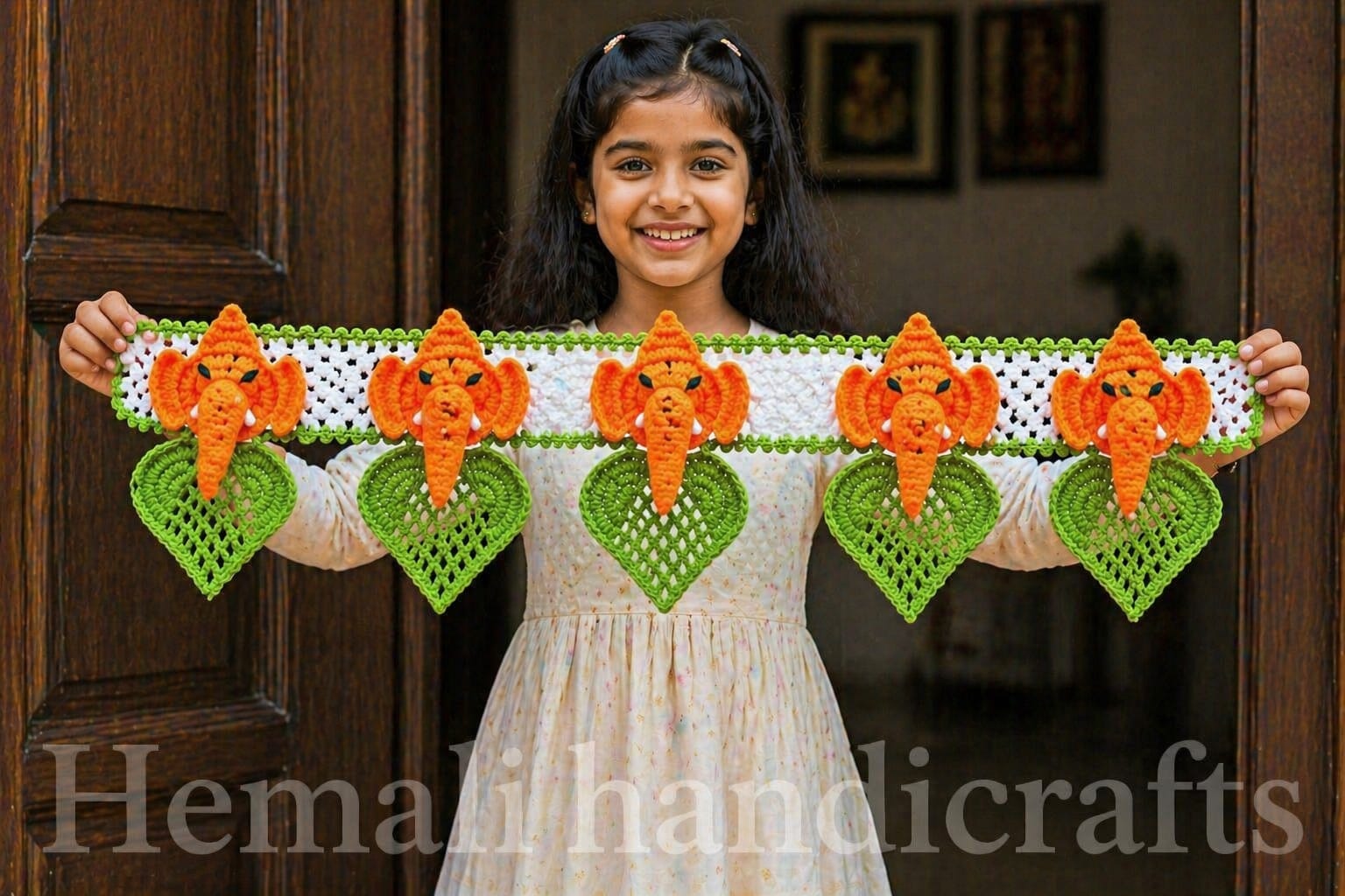 Handmade Crochet Ganesha Door Toran – Lord Ganpati Decorative Bandhanwar with Leaf Hangings | Festive Home Décor